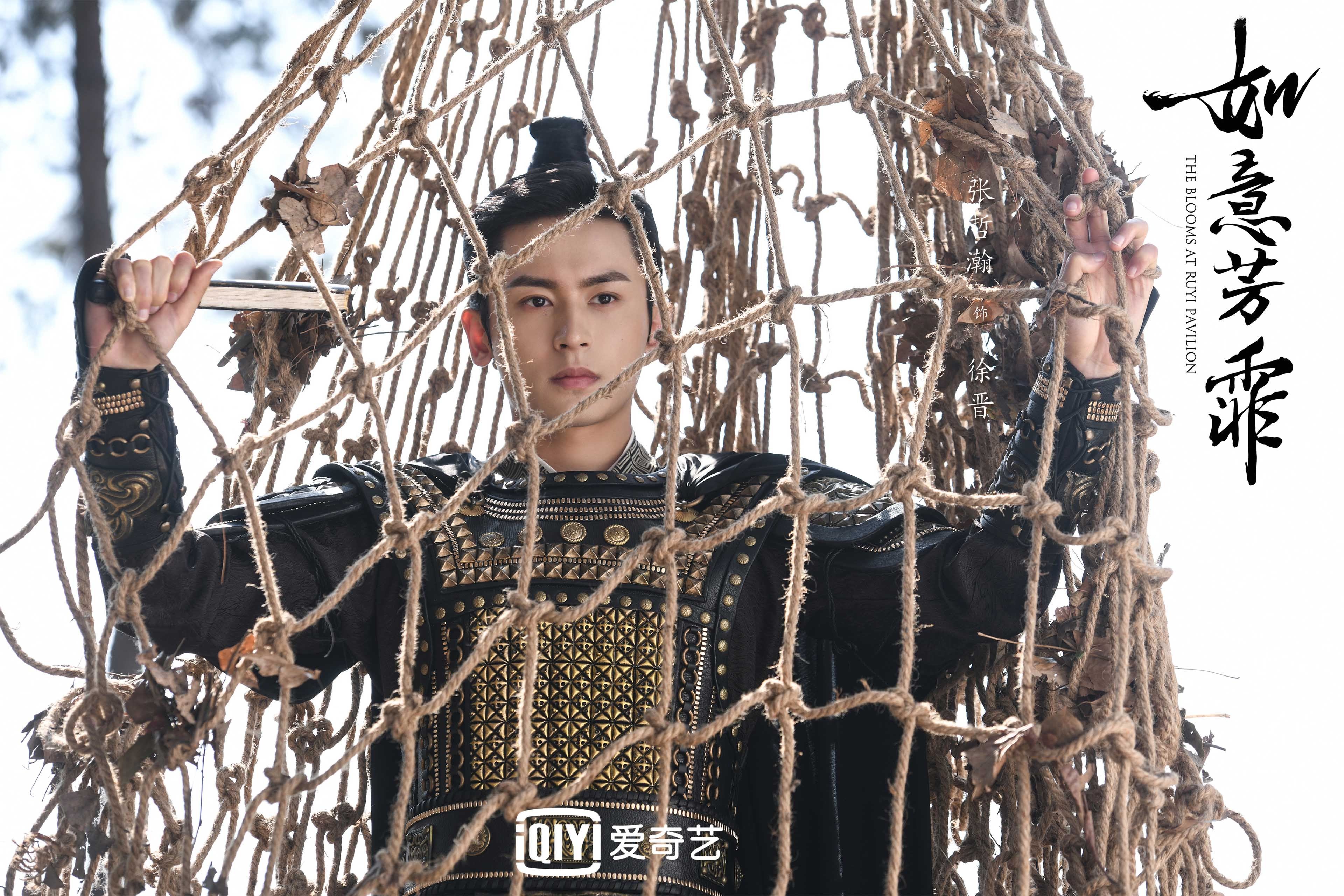 开云·体育官网-在季后赛中多次成为“救命稻草”，帮助球队完成逆转！，啥叫救命稻草