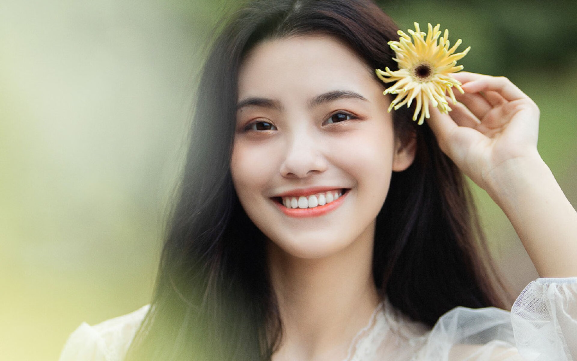 球员是否应定期接受媒体沟通培训，要求球员