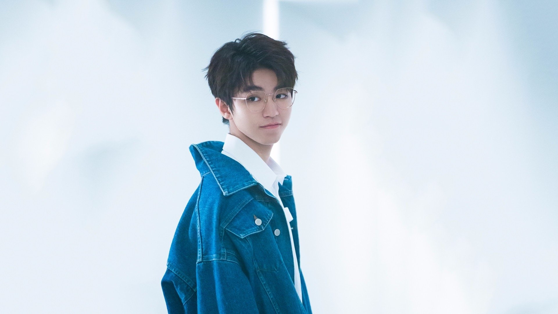 球员比赛中展现良好视野多次送出威胁传球成为进攻枢纽核心,球员对球场上所发生的事实问题